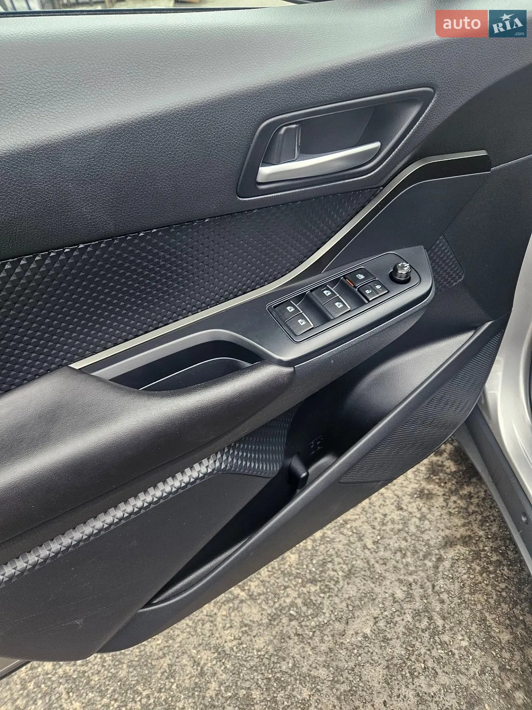 2018 Toyota C-HR - мініатюра 11