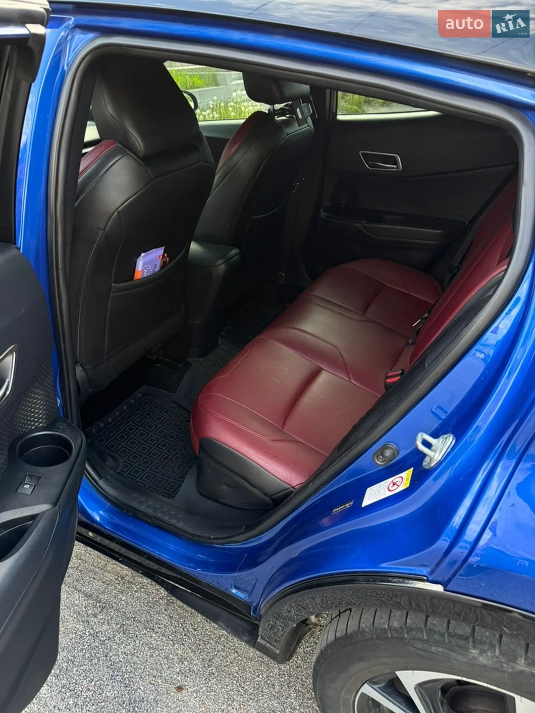 2017 Toyota C-HR - мініатюра 15