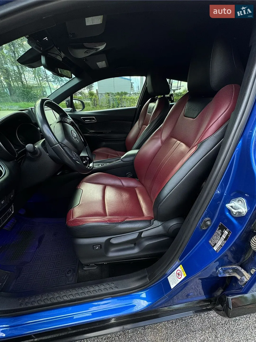 2017 Toyota C-HR - мініатюра 19