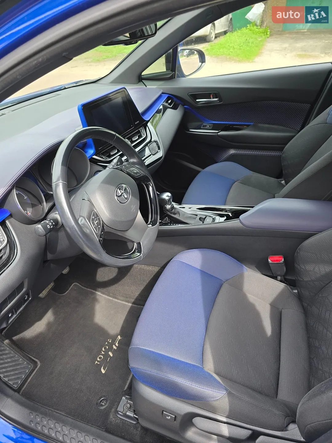 2017 Toyota C-HR - мініатюра 12