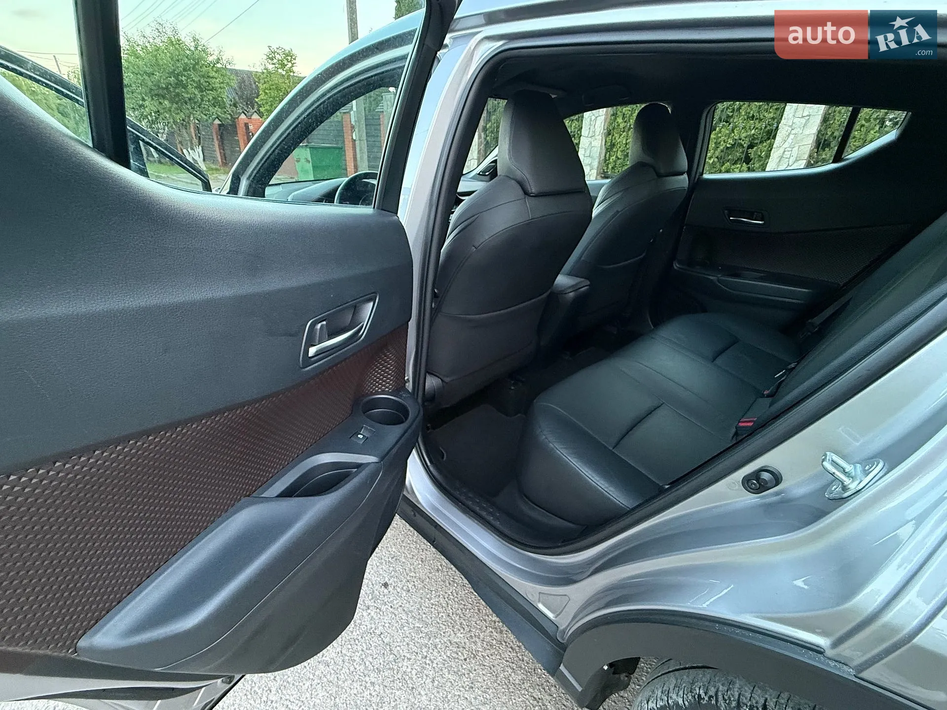 2017 Toyota C-HR - мініатюра 40