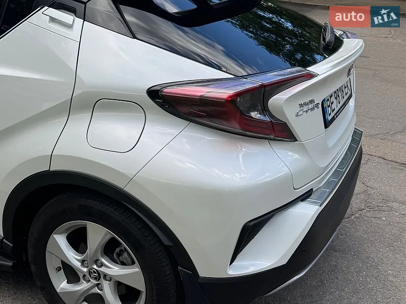 Toyota C-HR 2018 VIN NMTKZ4BXX0R133201 фото оголошення 5 з 45