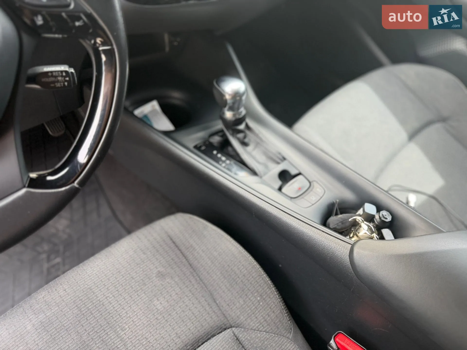 2017 Toyota C-HR - мініатюра 17