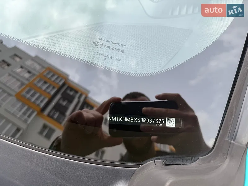 Toyota C-HR 2017 VIN NMTKHMBX6JR037375 фото оголошення 16 з 64