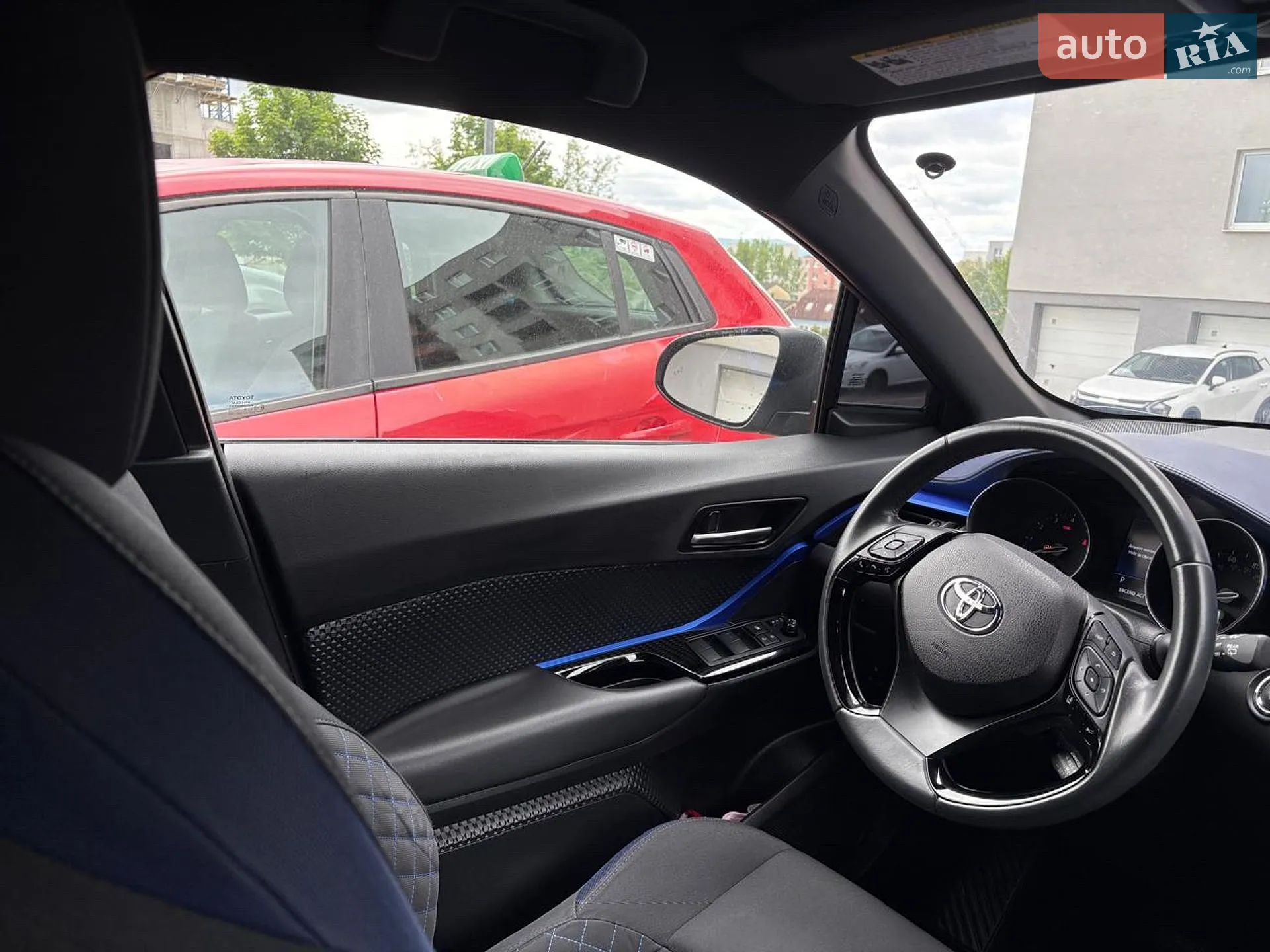 2021 Toyota C-HR - мініатюра 10