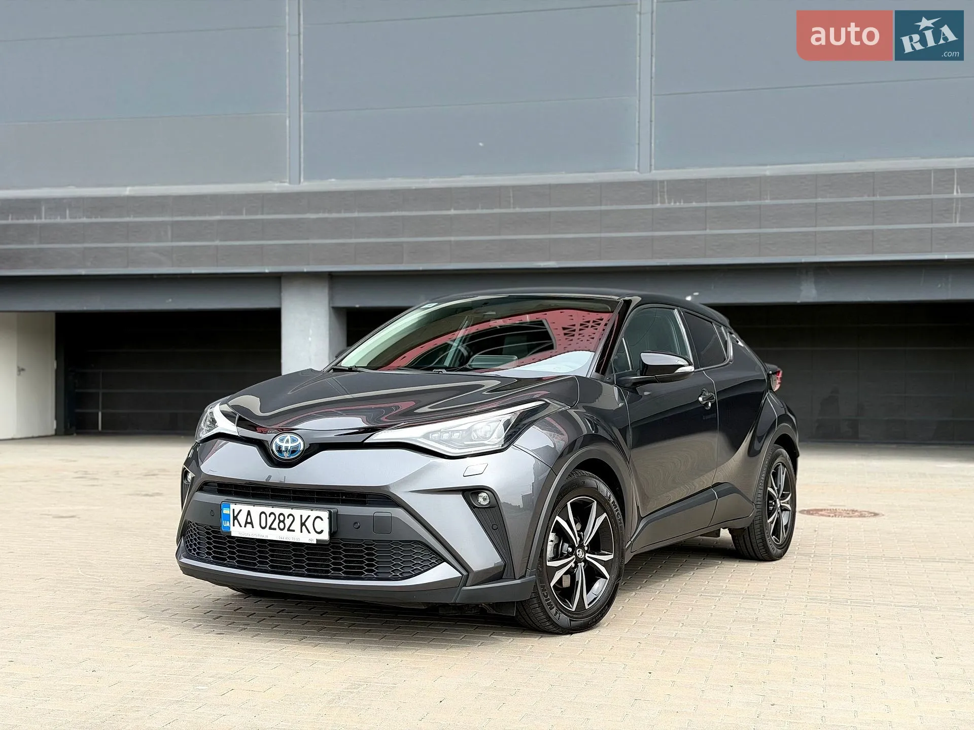 2023 Toyota C-HR - фото 1