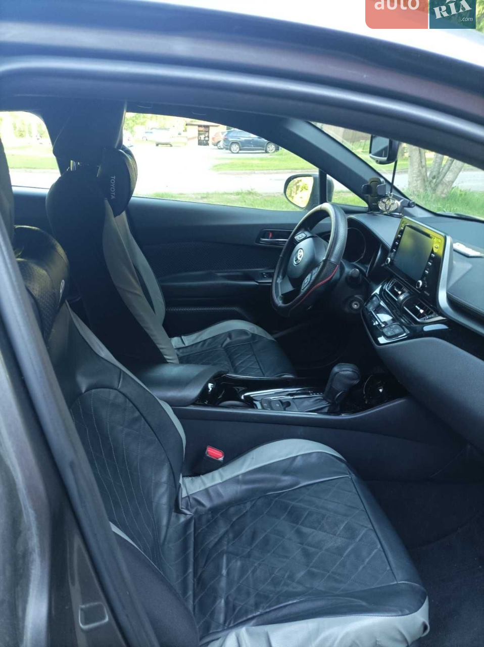2018 Toyota C-HR - мініатюра 31