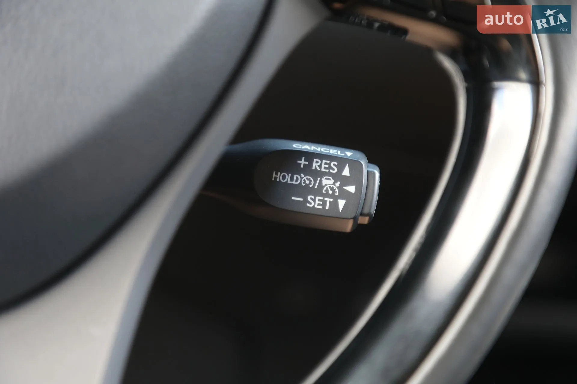2019 Toyota C-HR - мініатюра 27