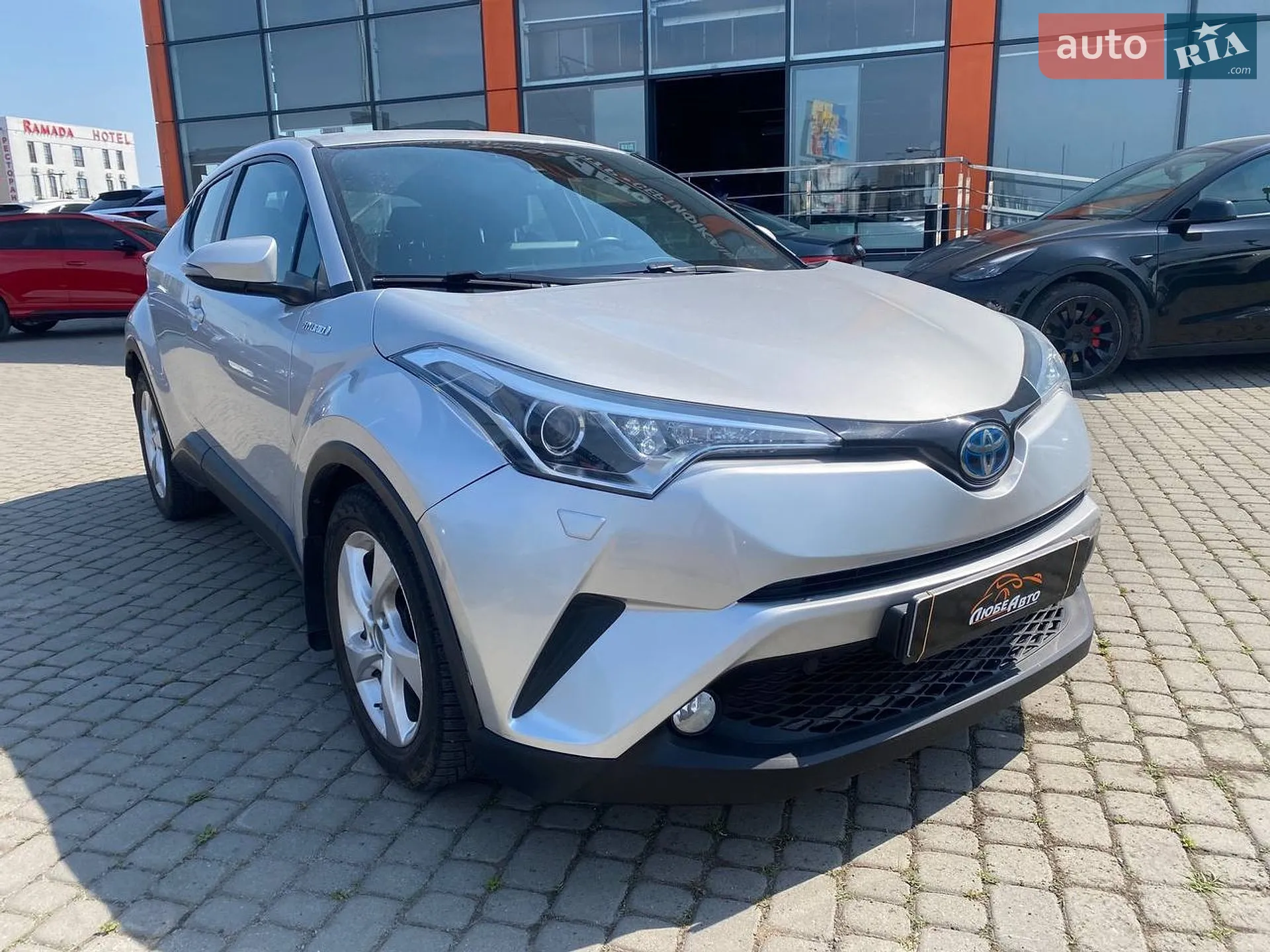 2019 Toyota C-HR - фото 1