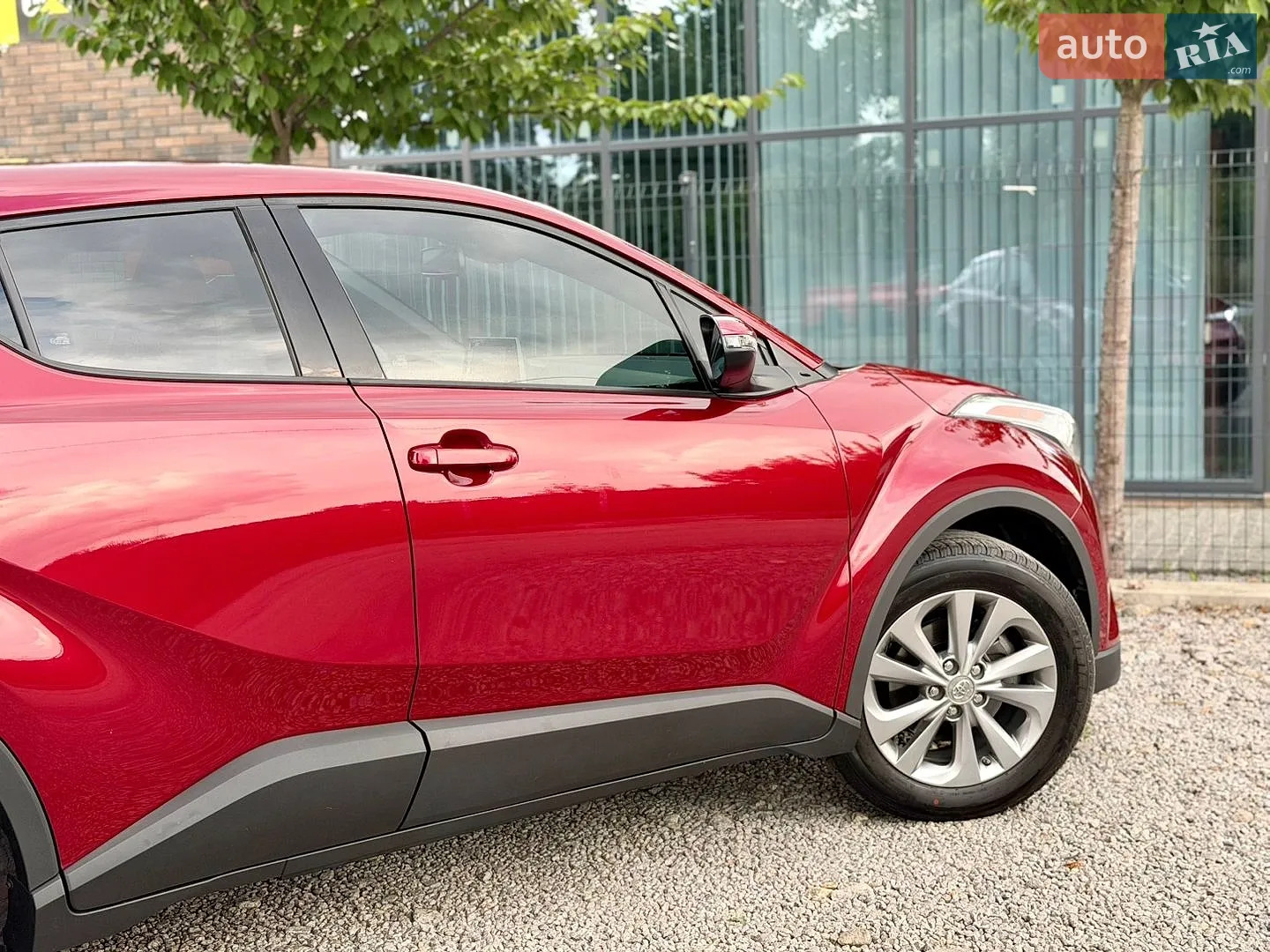 2019 Toyota C-HR - мініатюра 31