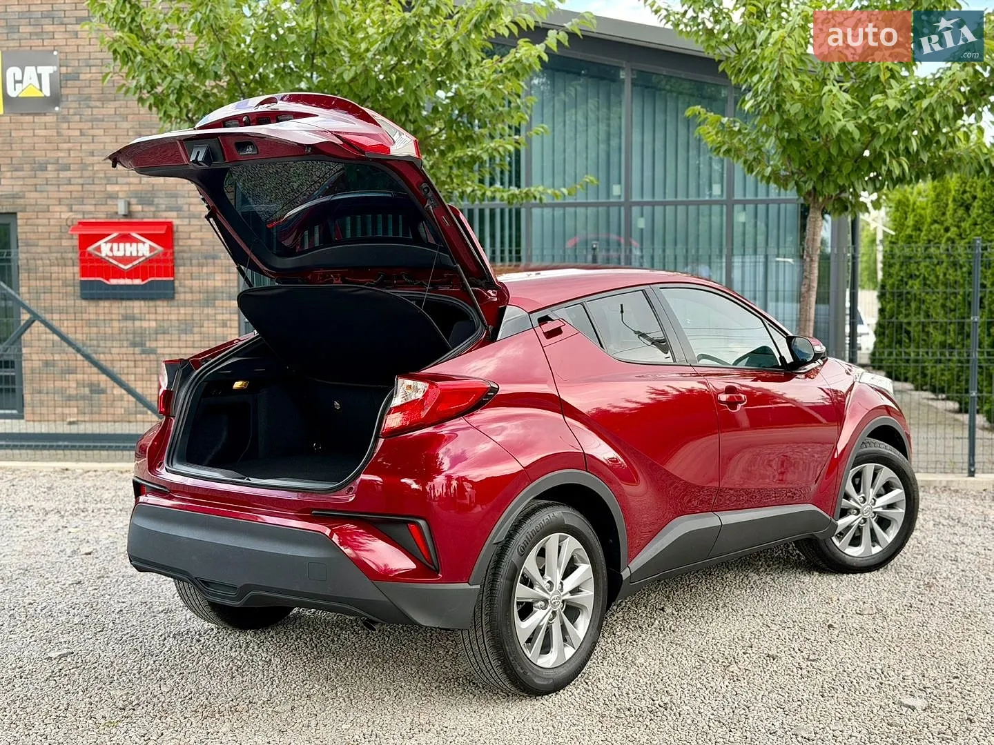 2019 Toyota C-HR - мініатюра 34