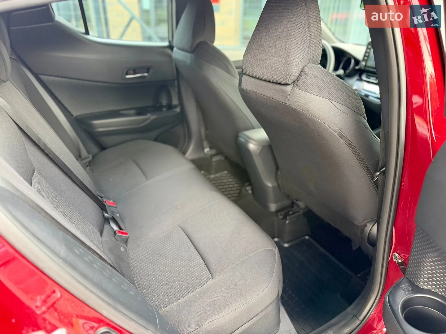 2019 Toyota C-HR - мініатюра 41