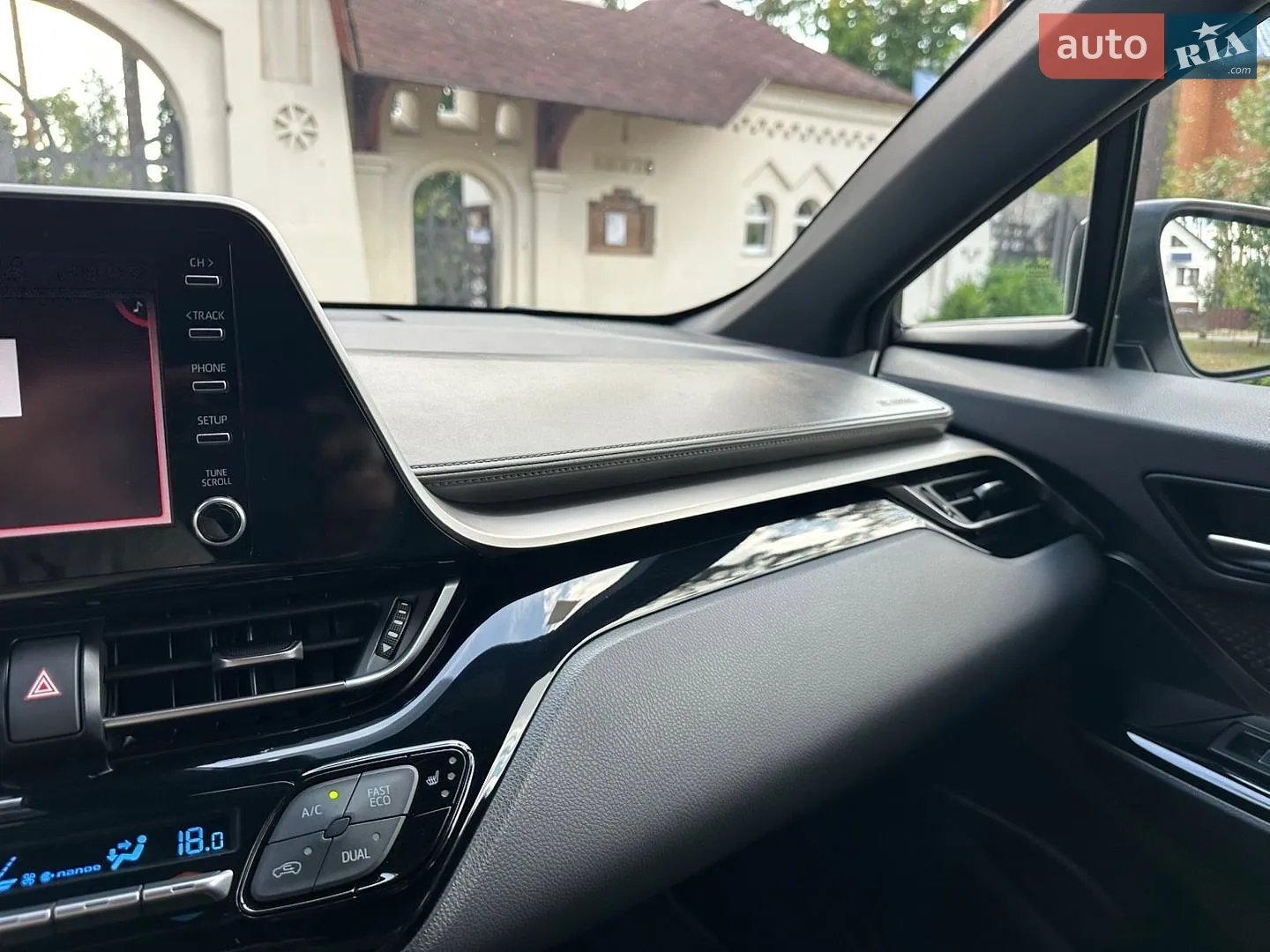 2019 Toyota C-HR - мініатюра 115