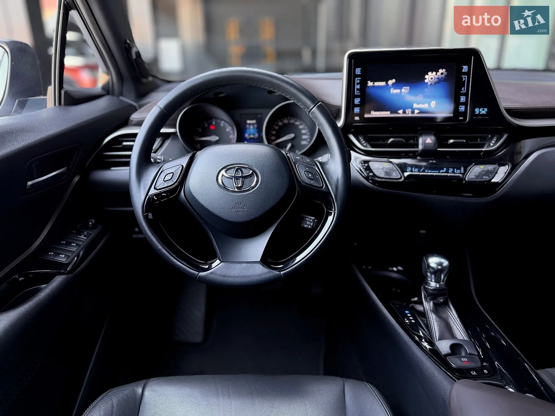 2018 Toyota C-HR - мініатюра 18