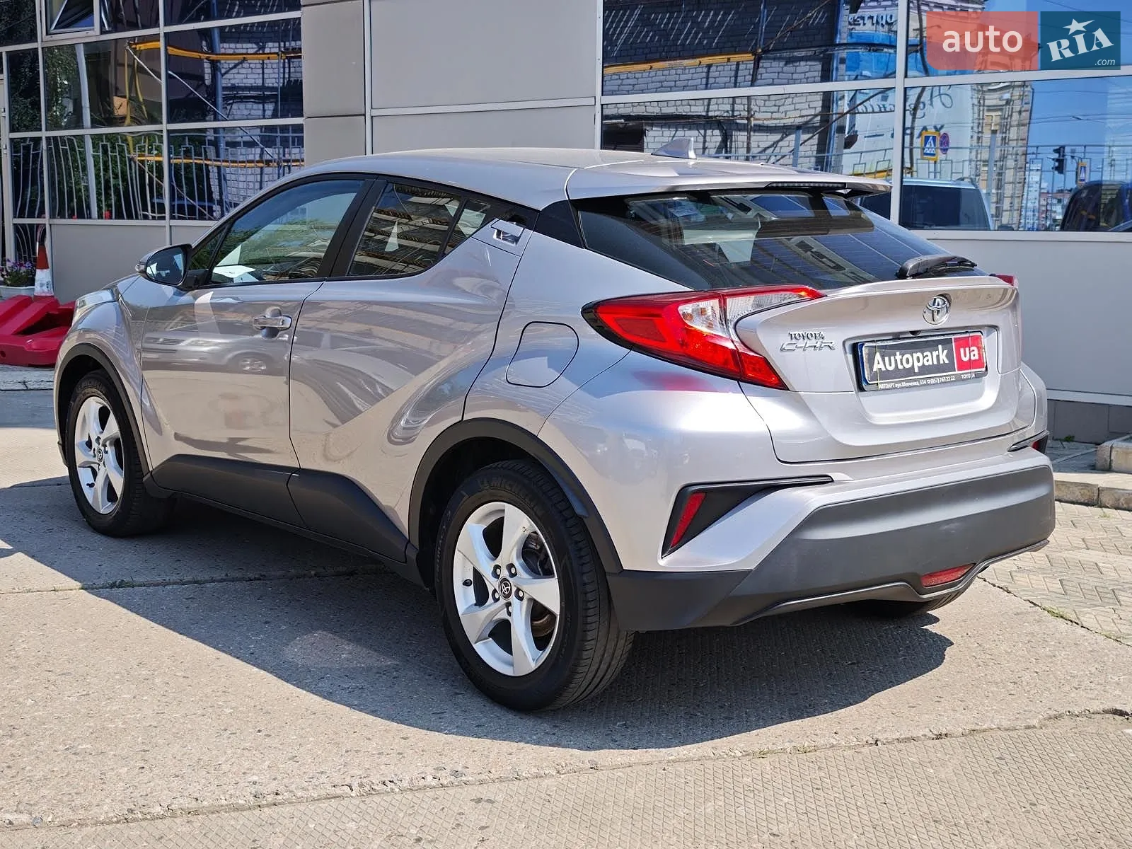 2019 Toyota C-HR - мініатюра 11