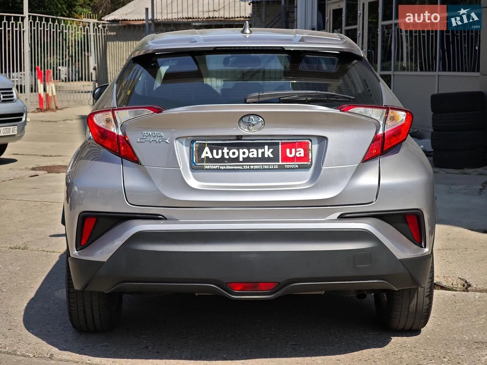 2019 Toyota C-HR - мініатюра 13