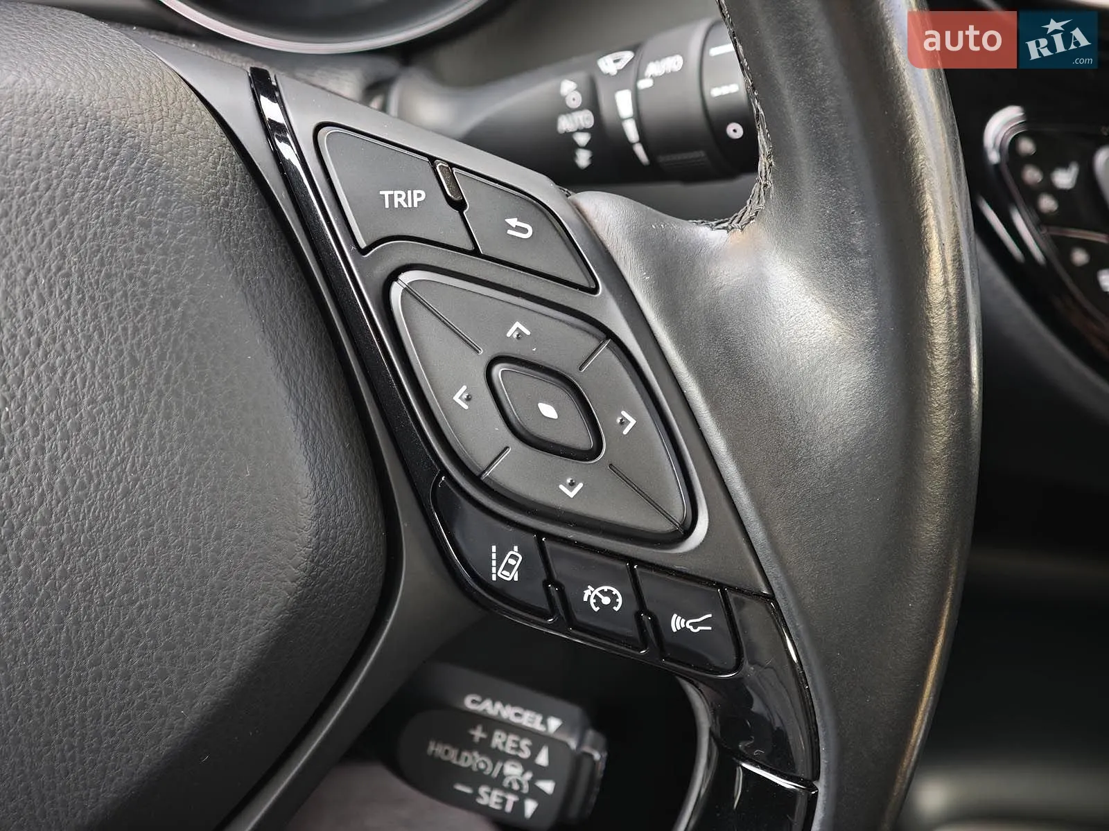 2019 Toyota C-HR - мініатюра 26