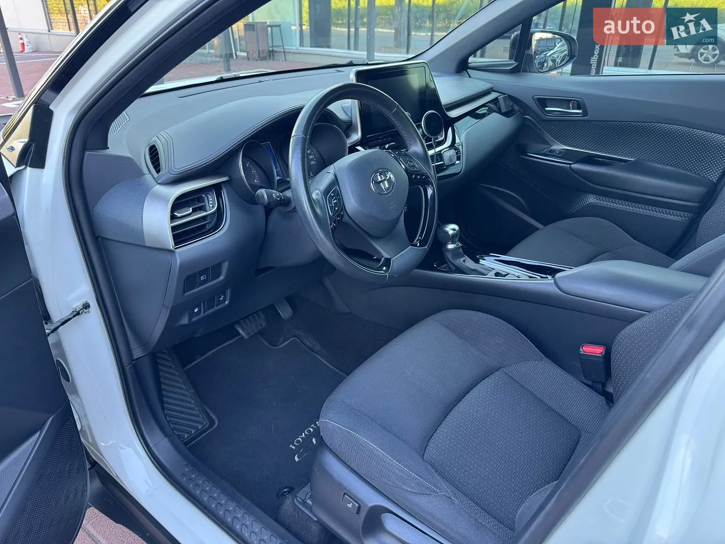 2019 Toyota C-HR - мініатюра 9