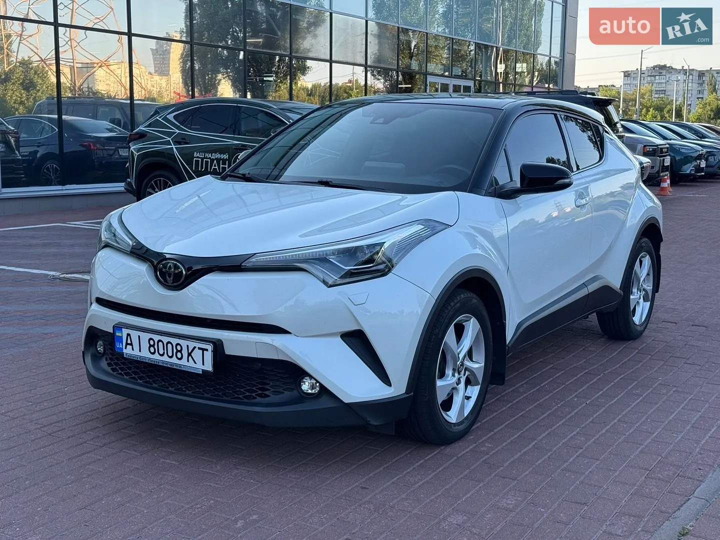 2019 Toyota C-HR - мініатюра 8