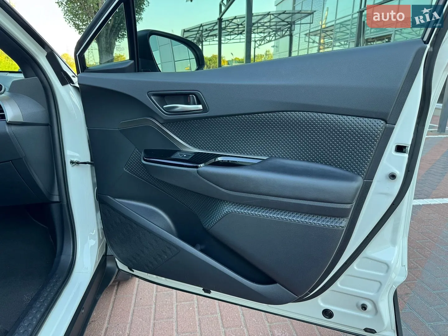2019 Toyota C-HR - мініатюра 13