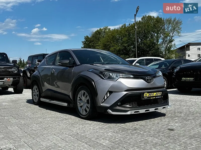 Toyota C-HR