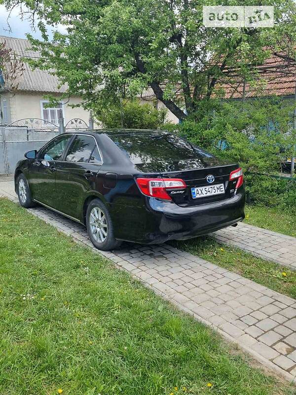 Седан Toyota Cami 2014 в Черновцах