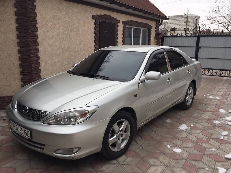 Седан Toyota Camry 2004 в Одессе