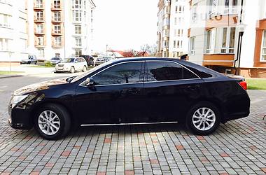 Седан Toyota Camry 2014 в Ивано-Франковске