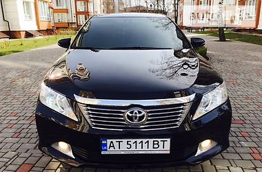 Седан Toyota Camry 2014 в Ивано-Франковске