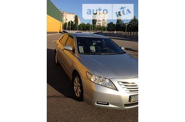 Седан Toyota Camry 2008 в Кропивницком