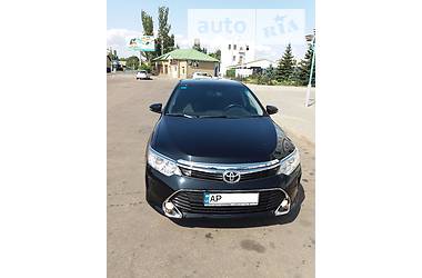 Седан Toyota Camry 2016 в Бердянске