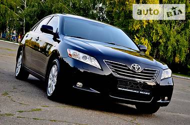 Седан Toyota Camry 2008 в Одессе