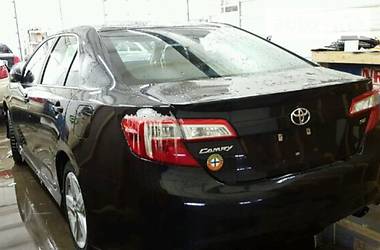  Toyota Camry 2014 в Киеве