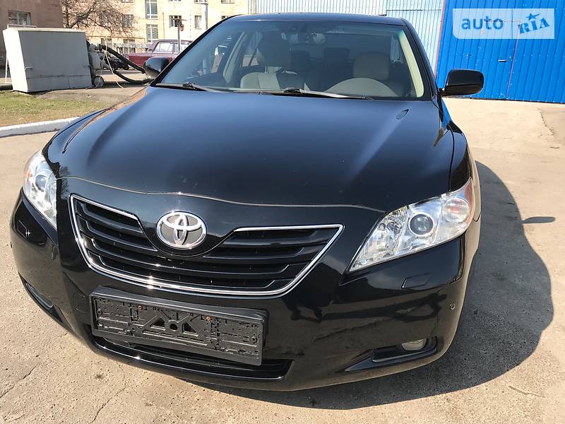 Седан Toyota Camry 2008 в Харькове