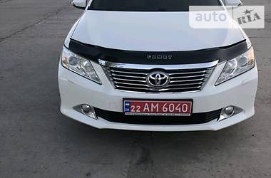 Седан Toyota Camry 2012 в Херсоне