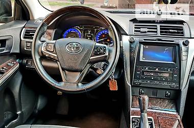 Седан Toyota Camry 2017 в Києві