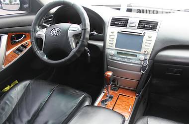 Седан Toyota Camry 2007 в Днепре