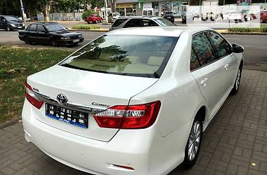 Седан Toyota Camry 2012 в Одесі