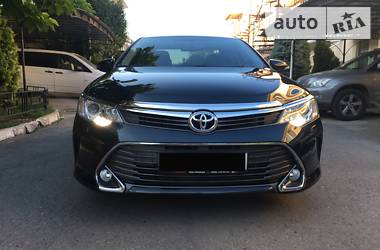 Седан Toyota Camry 2015 в Одессе