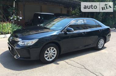 Седан Toyota Camry 2015 в Одессе