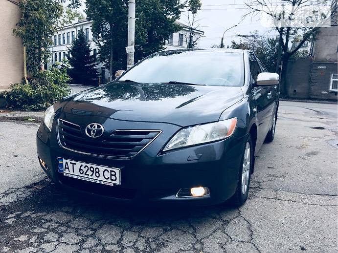 Седан Toyota Camry 2007 в Івано-Франківську