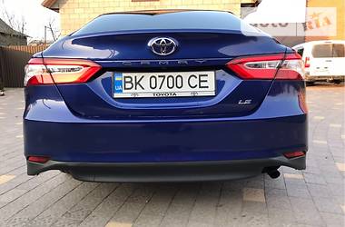 Купе Toyota Camry 2018 в Сарнах