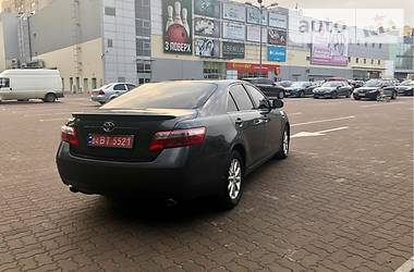 Седан Toyota Camry 2007 в Сумах