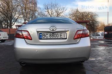 Седан Toyota Camry 2008 в Львове