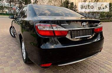 Седан Toyota Camry 2016 в Харькове