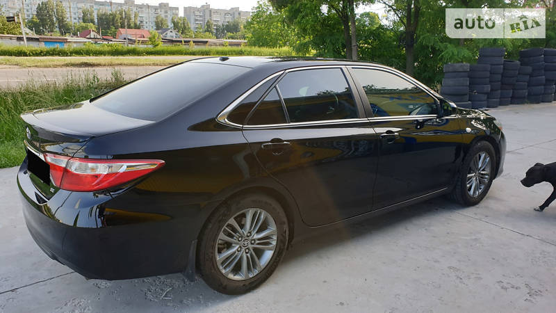 Седан Toyota Camry 2014 в Запоріжжі