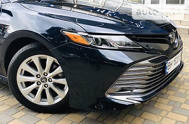 Седан Toyota Camry 2018 в Одессе