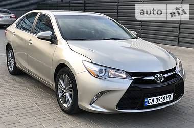 Седан Toyota Camry 2015 в Черкасах