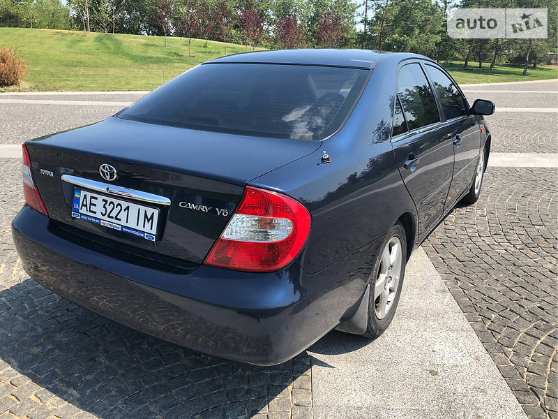 Седан Toyota Camry 2002 в Києві