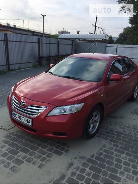 Седан Toyota Camry 2007 в 